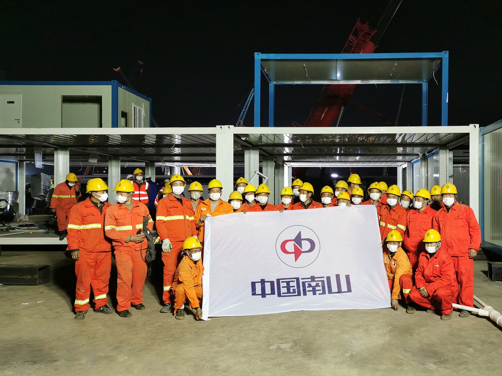 2020年初，奋战在武汉火神山医院的中国南山建设者.jpg