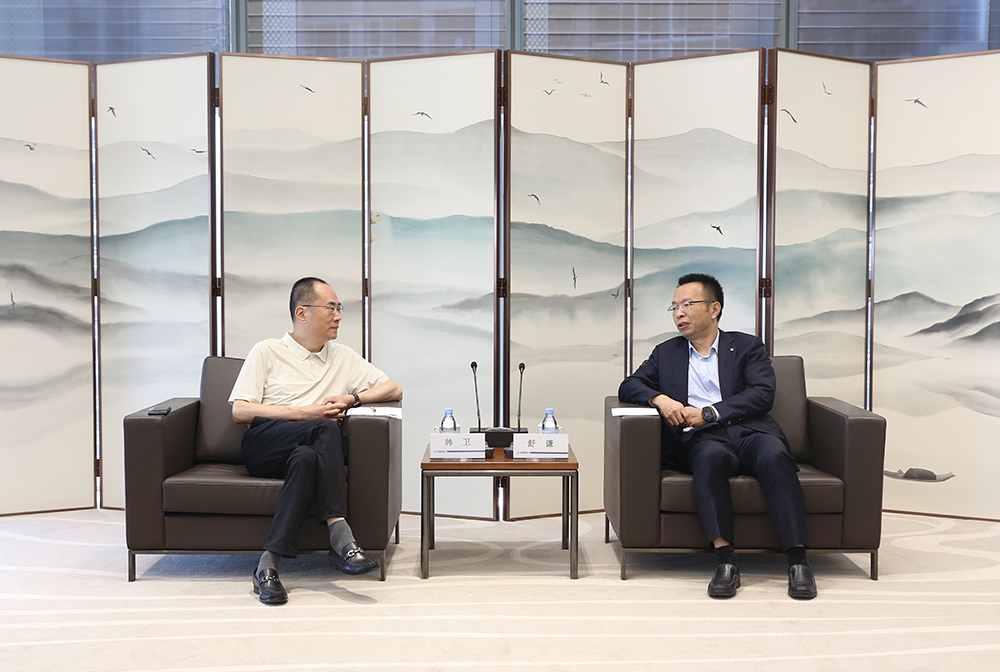 1.会见现场 拷贝.jpg